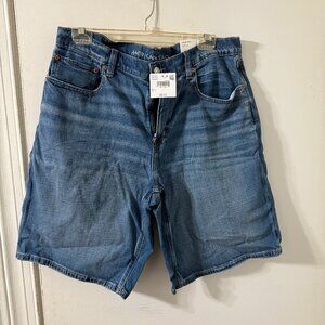 American Eagle 11in Dreamy Drape Jort Size 14